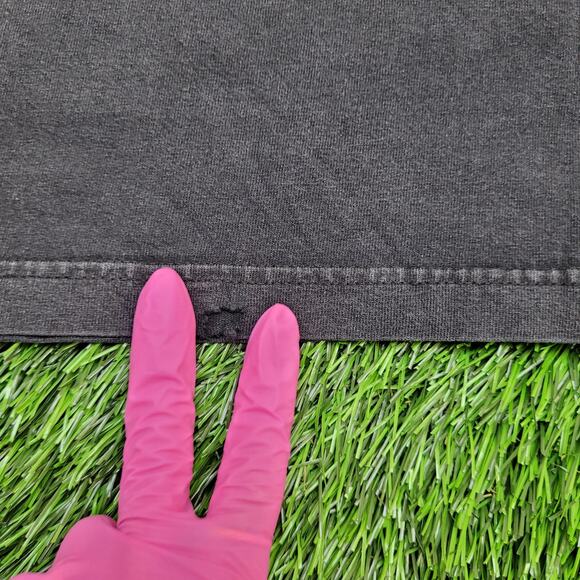 Tim-McGraw Shirt Large 21x27 Emotional Traffic Country Tour - Picture 4 of 16